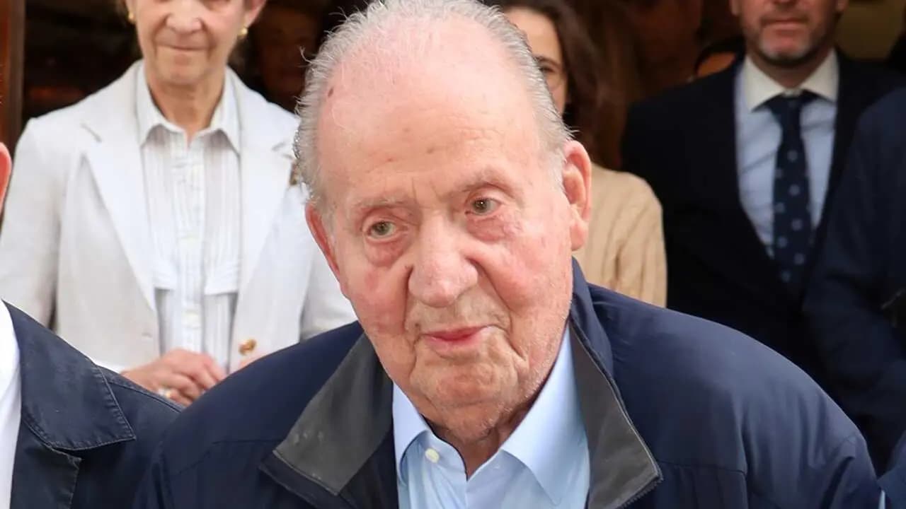El escándalo silencioso: el rey Juan Carlos y un premio literario que descoloca a la Asamblea francesa
