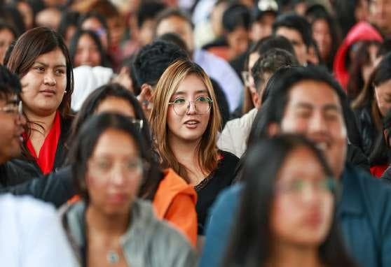 Melania Trump rompe el silencio y exige verdad sobre Epstein