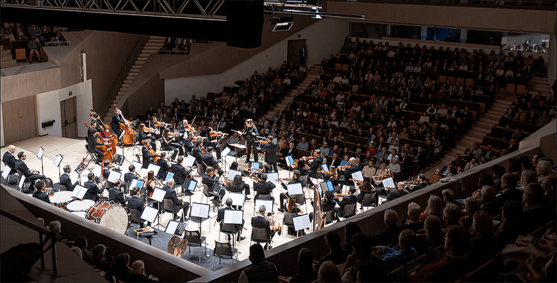 Torrevieja apuesta por la madurez cultural: Mamen Mateo al frente de la OST hasta 2030