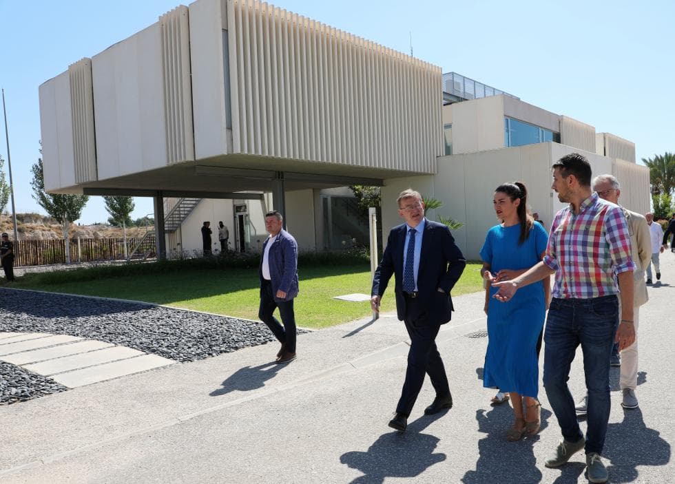 El agua de Elche: un servicio público que funciona y que la ciudad reconoce