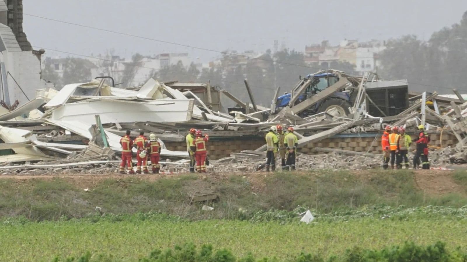 Tres vidas apagadas por el humo: Los Realejos exige respuestas y solidaridad