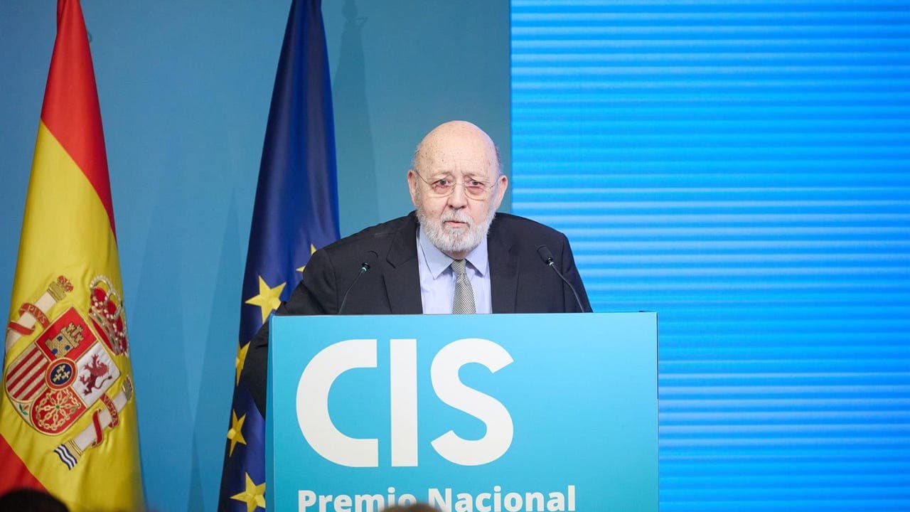 Sáenz de Santamaría se distancia y el secreto cubre la respuesta