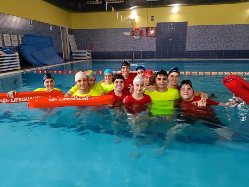 La cantera que une: Torrevieja demuestra que el deporte infantil es patria de valores