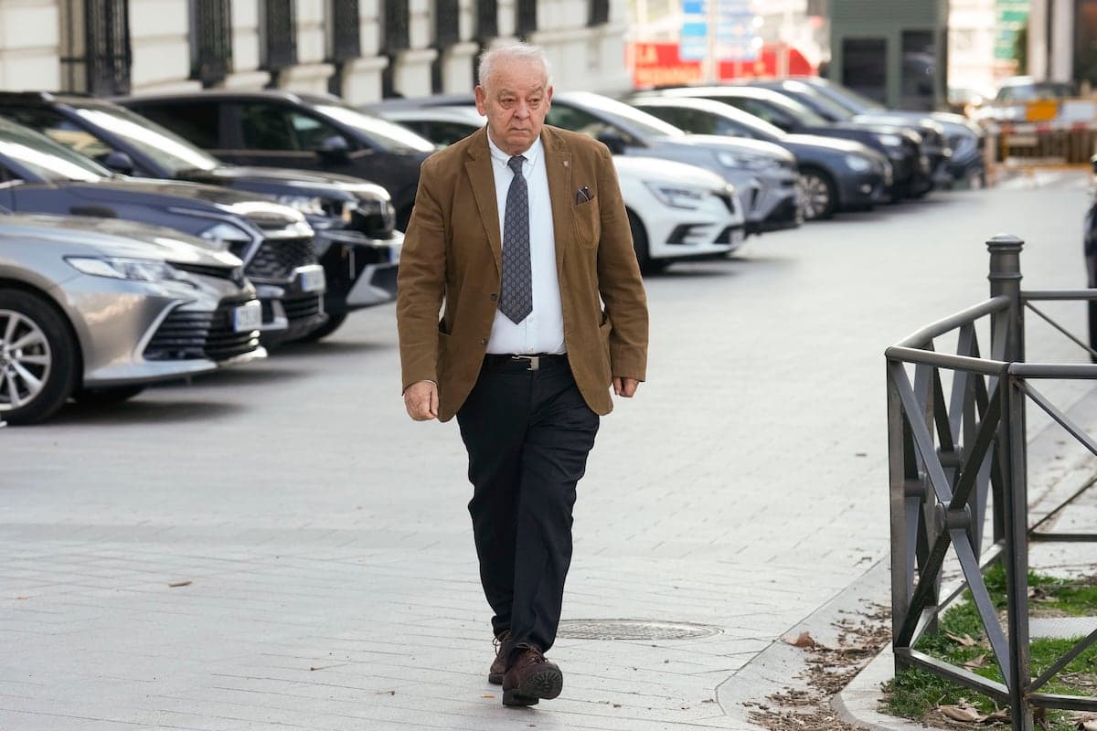 Los cajeros señalan al hombre que dirigía la cocina: Pino en el epicentro de Kitchen