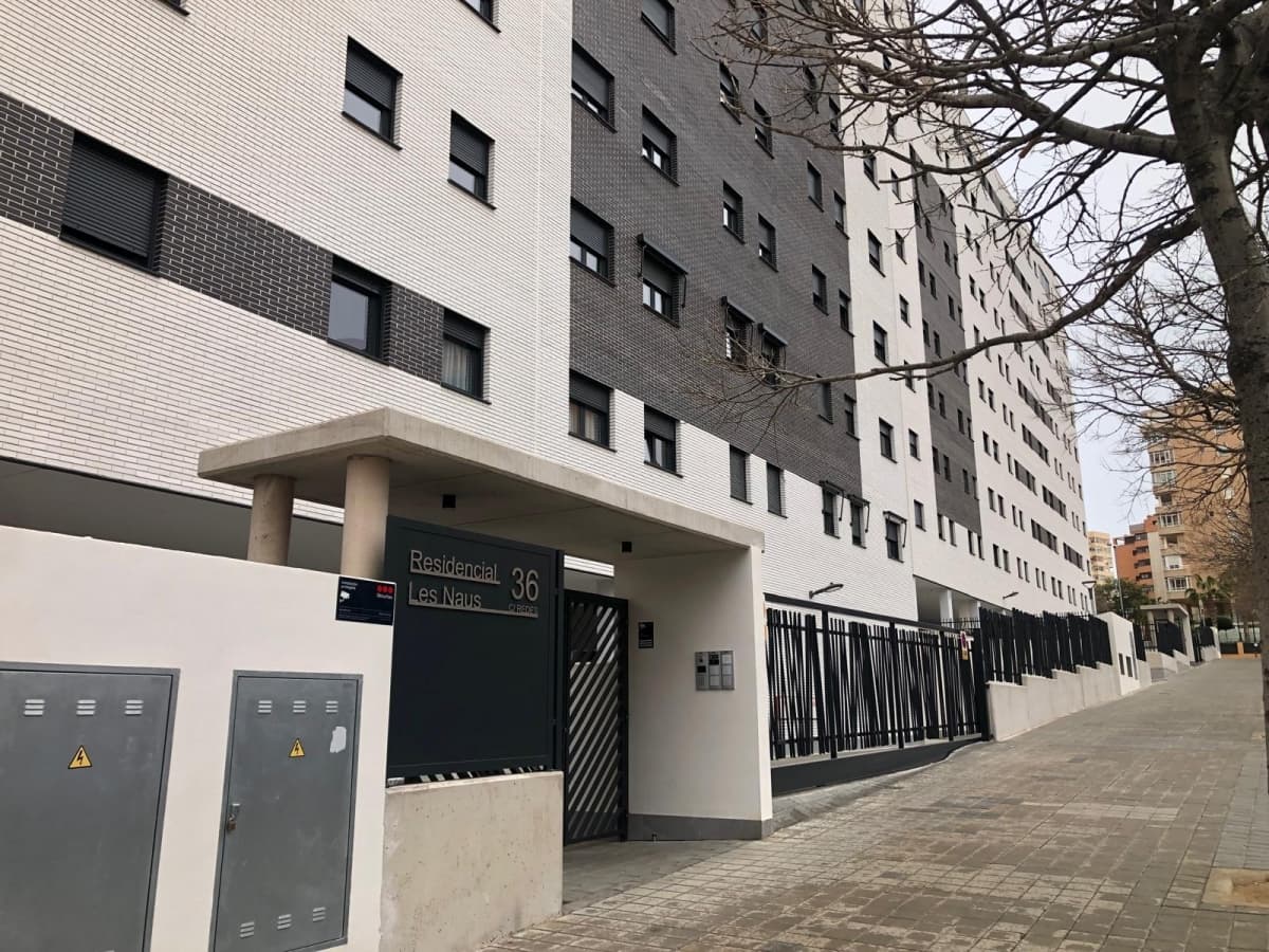 Mantener la comisión sobre Les Naus: obligación de fiscalizar, no gesto simbólico