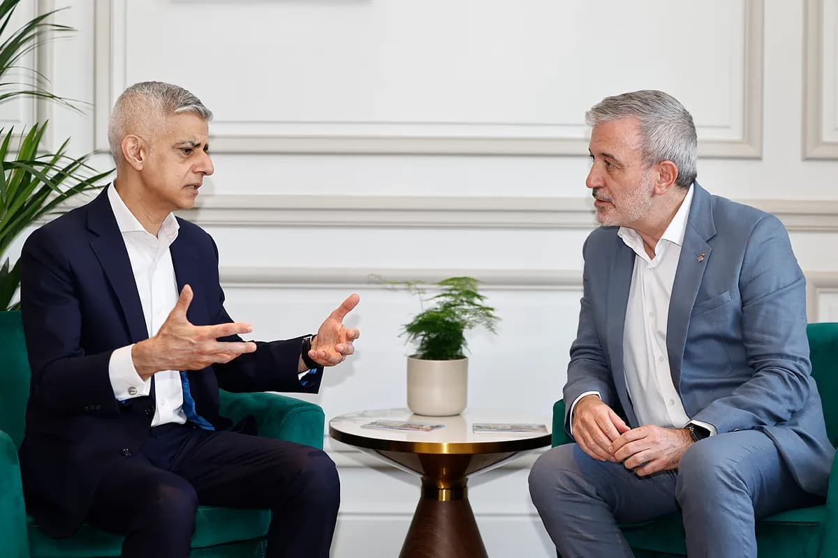 Un alcalde de Londres ensalza a Barcelona: elogios que exigen examen