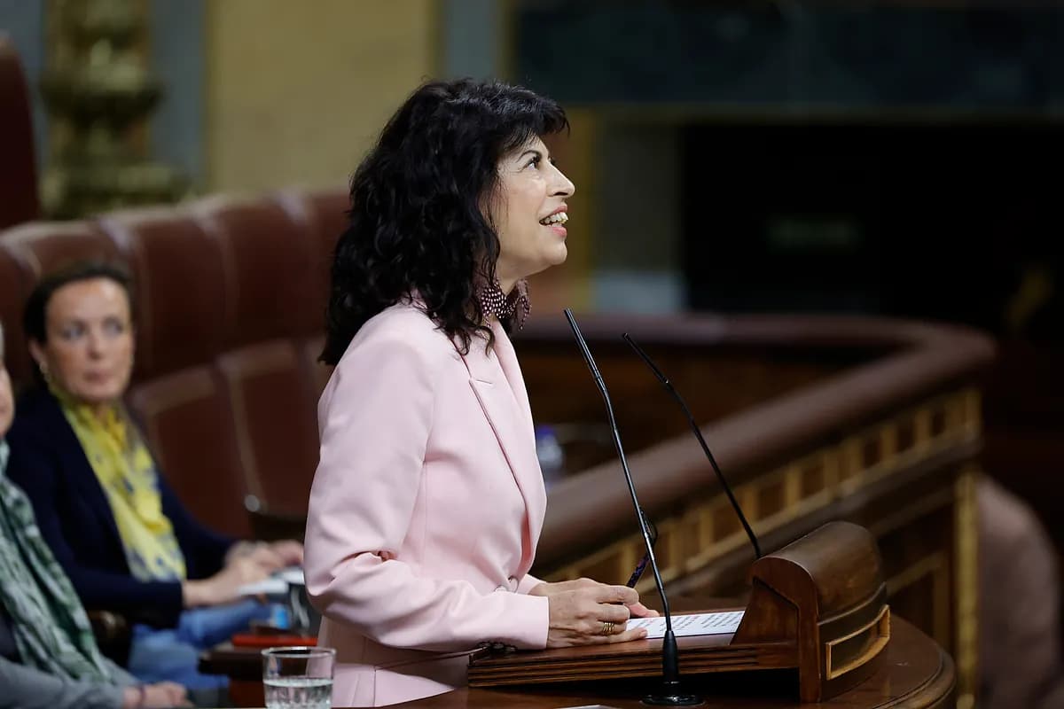 La trifulca parlamentaria: Vox blande el anatema sobre el aborto