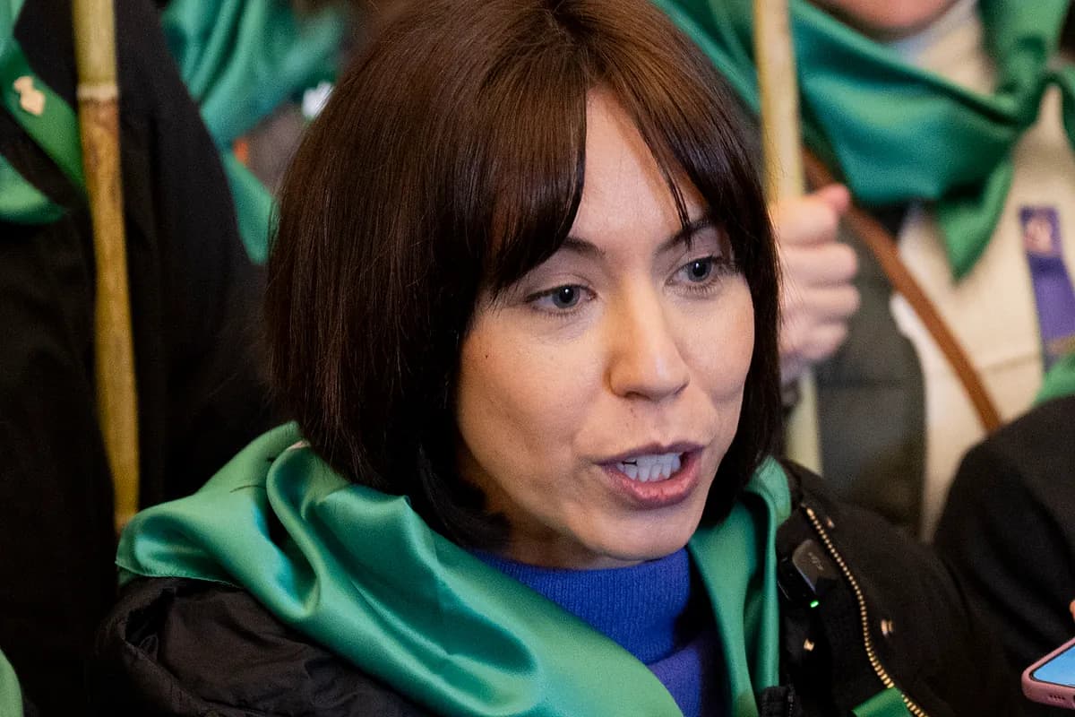 El Gobierno entrega la llave de la universidad a las autonomías