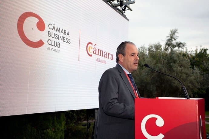 Reelección sin urnas: la Cámara de Alicante prioriza la estabilidad antes que el debate