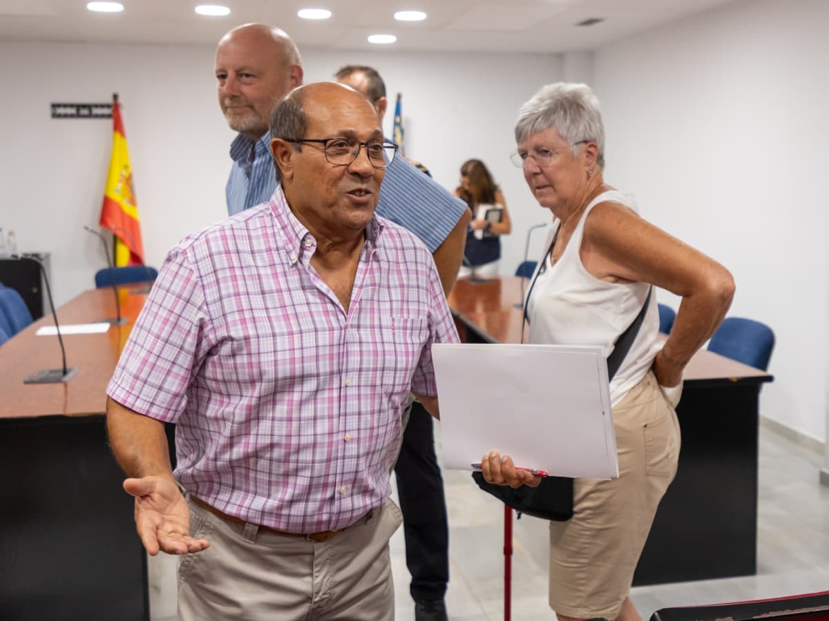 San Fulgencio al borde: el Ayuntamiento sin interventor, la democracia en jaque