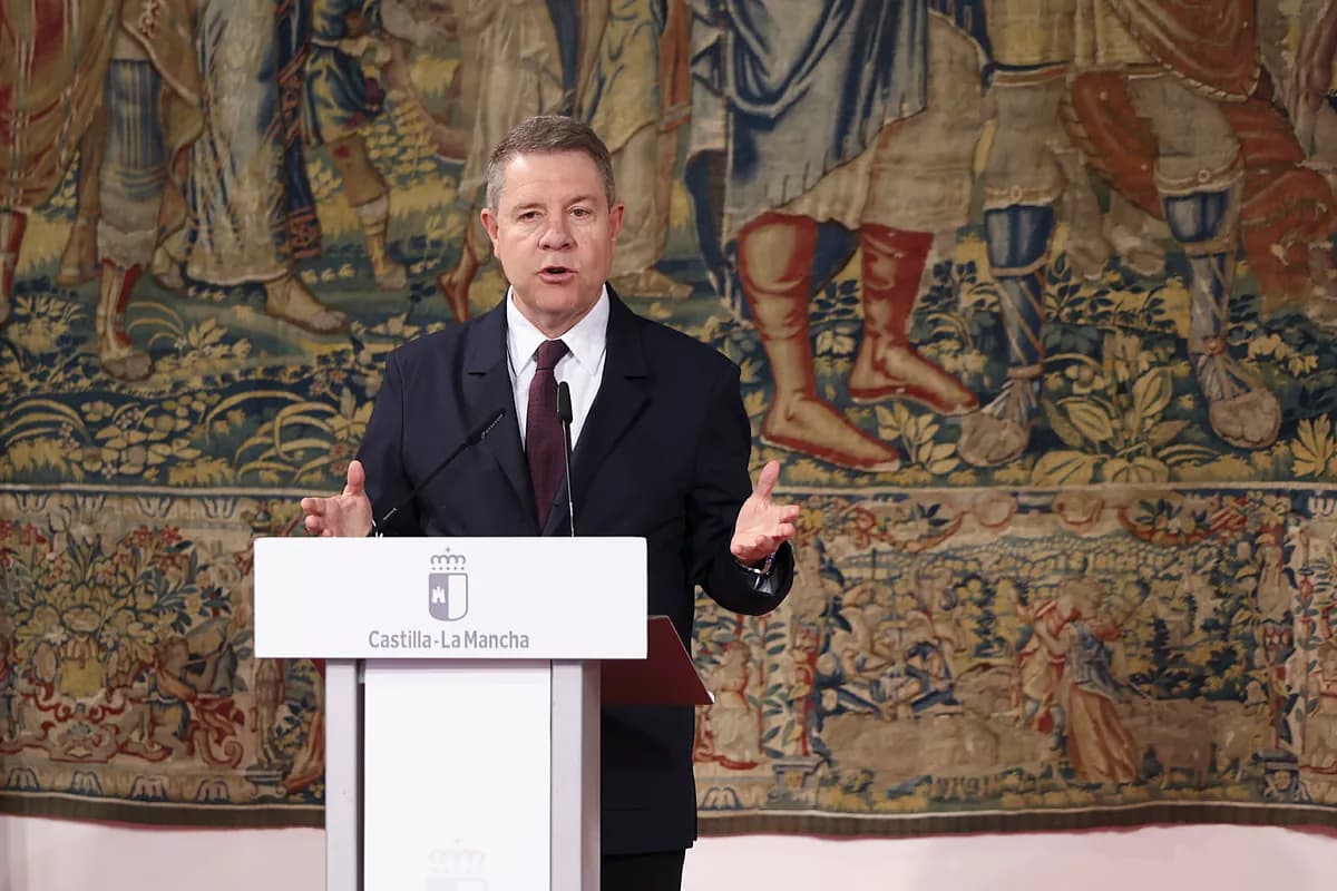 La cuenta atrás de la certidumbre: Page exige a Sánchez que presente los Presupuestos ya