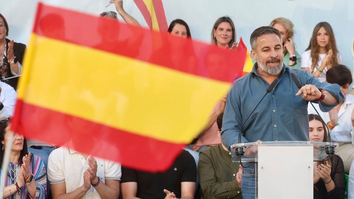 Vox cierra la puerta a la abstención: negociación o nada