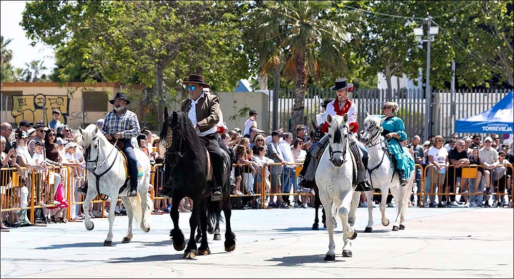 La Feria que resiste: caballos, sevillanas y orgullo popular en Torrevieja