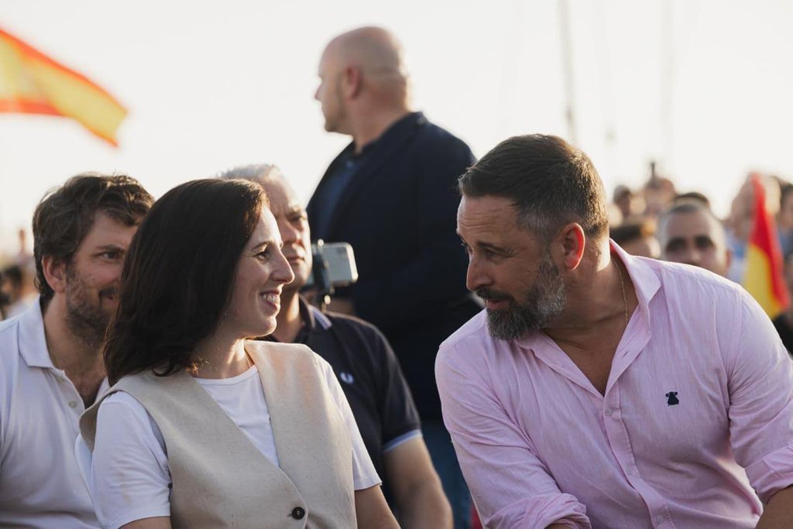 La promesa del campo chocó con la ley: la tuberculosis bovina que dejó a Vox en evidencia