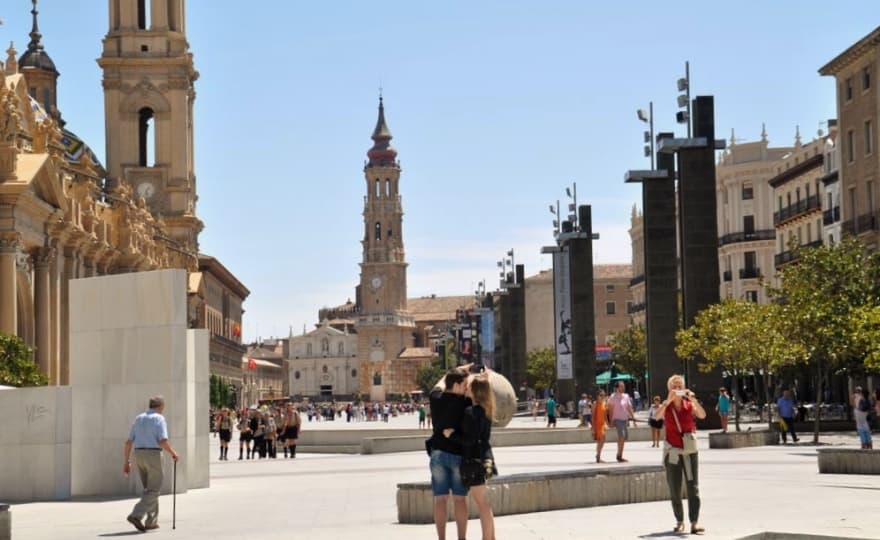 Vandalismo español en Varsovia: vergüenza que nos toca reconocer