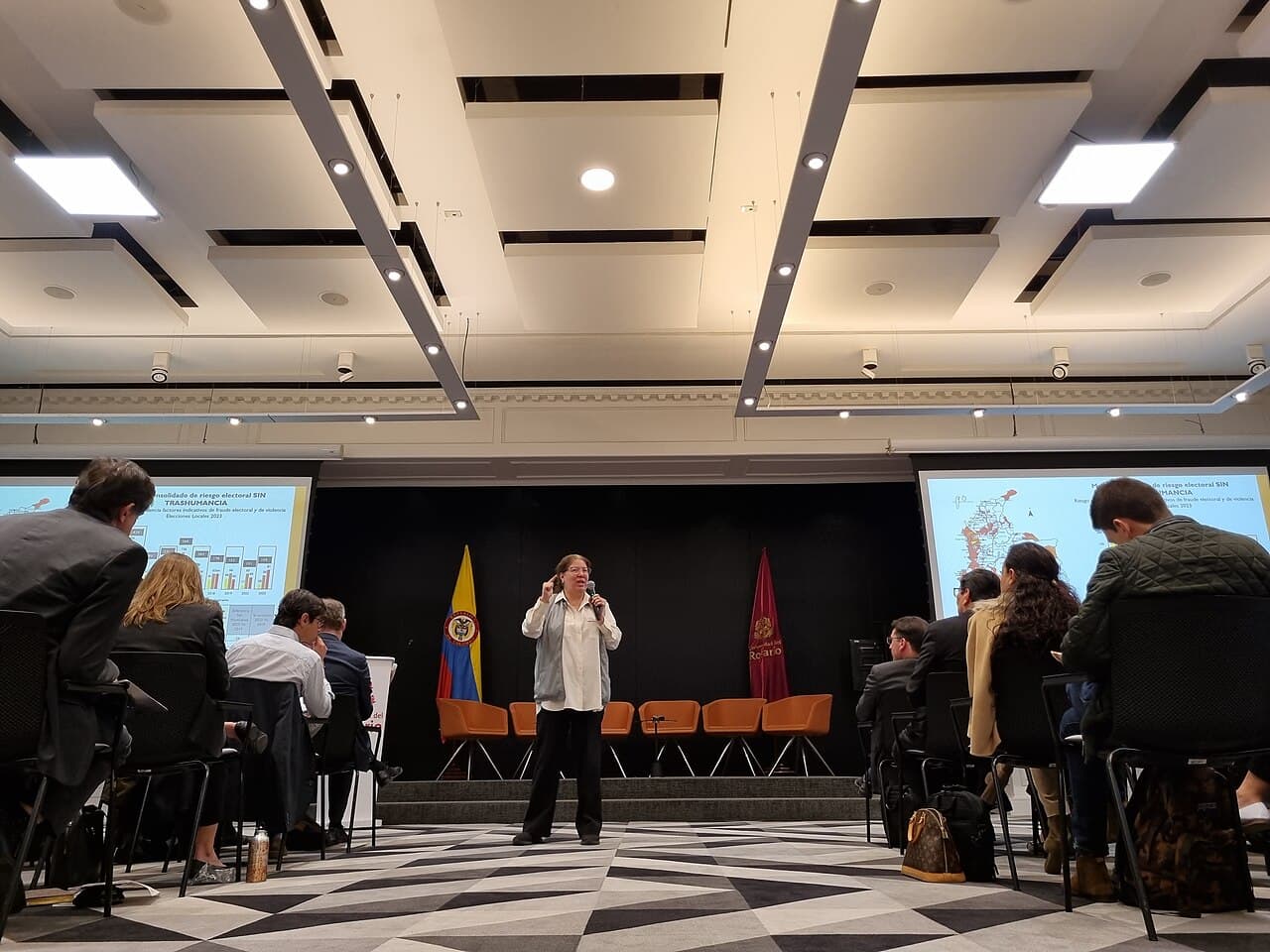 Protección o abandono: no podemos dejar a nuestros menores en manos de plataformas