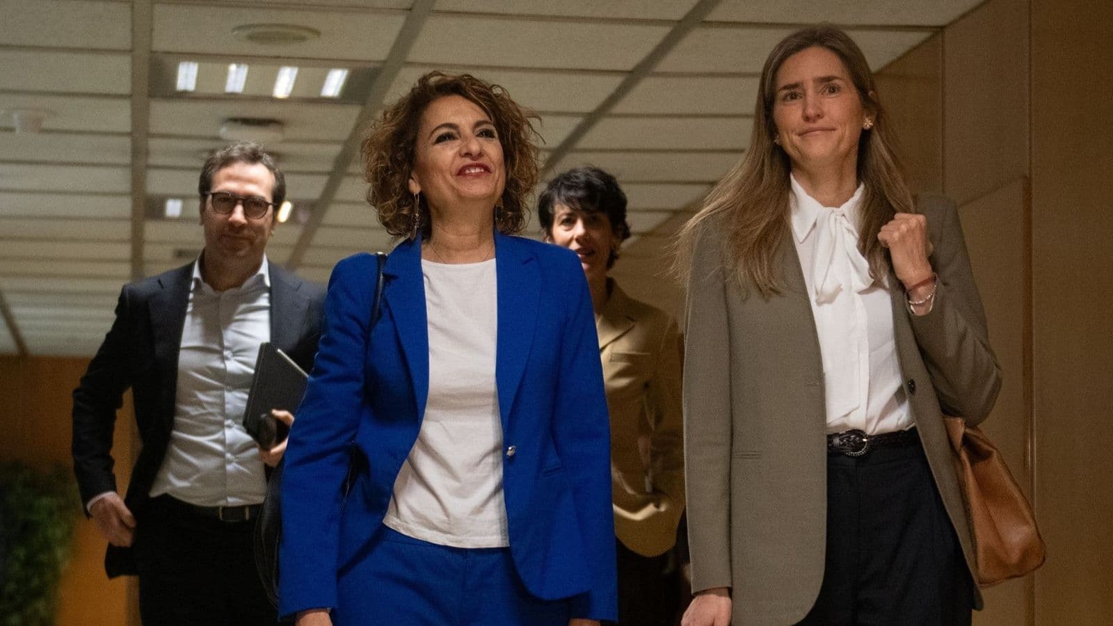 La hipocresía del giro: cuando el PP se somete al dictado de la ultraderecha