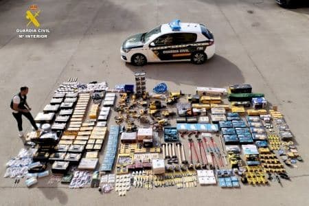 Organización familiar, mercado internacional: el expolio de coches de lujo que avergüenza a España