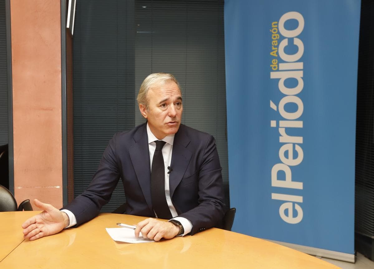 Feijóo se remanga en Andalucía, pero deja el protagonismo a Moreno Bonilla