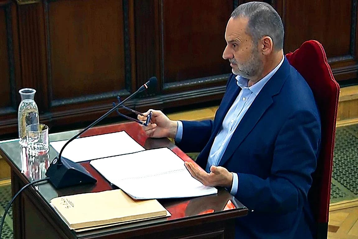 Ábalos planta batalla en sus últimas palabras: mensaje y aviso al Gobierno
