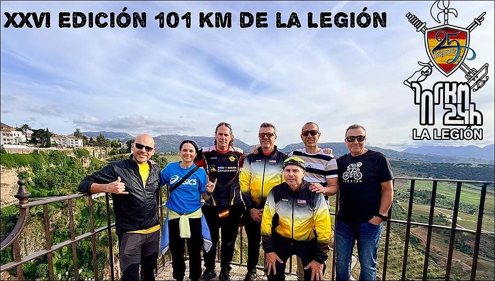Torrevieja se viste de gloria: los Chatarras triunfan entre barro y pedales